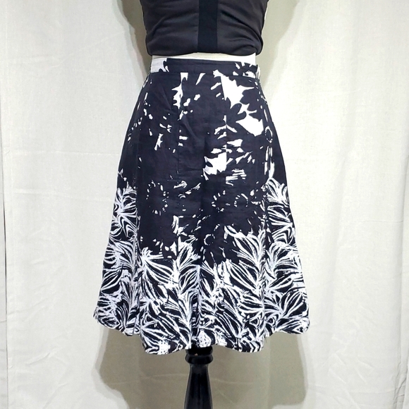 Coldwater Creek Dresses & Skirts - Black/white 100% linen skirt